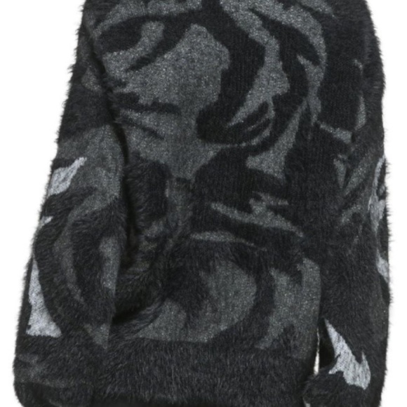 DKNY smoke grey balloon long sleeved sweater - Picture 2 of 9